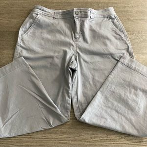 a new day Women’s Denim Cropped Pants Size 14 Stretch Light Blue